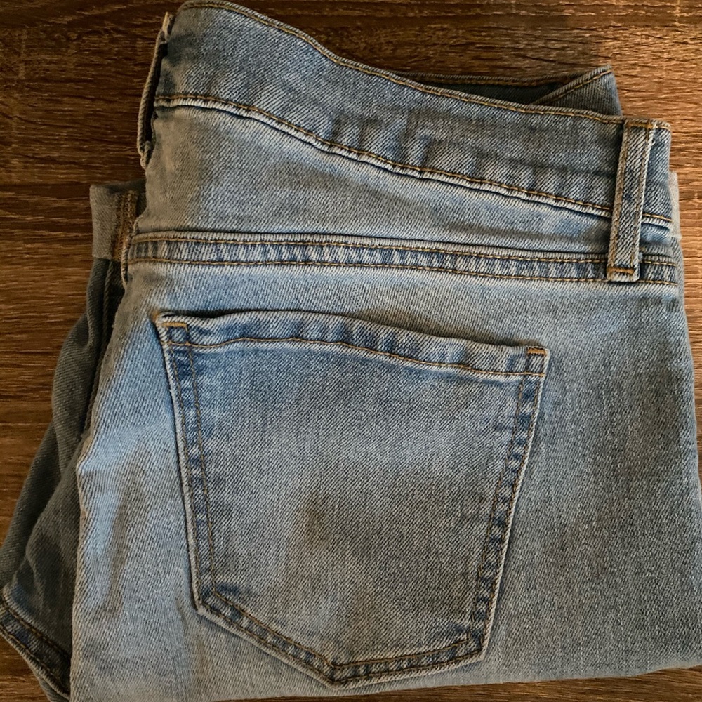 Old Navy Bermuda shorts